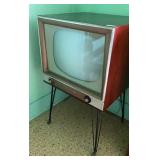 Vintage Sylvania Television W24 H40 D23