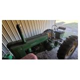 John Deere Tractor Model G 2009 Edition E9