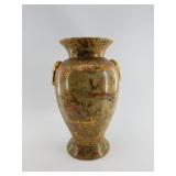 Imari 20th century style Chinese vase gold and whi