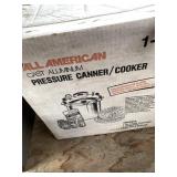 Industrial aluminum pressure cooker in box with va