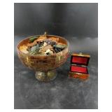 Potpourri bowl and trinket box