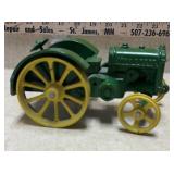 Johndeere tractor w/steel wheels