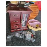 Jewelry Boxes & Buttons Trinkets