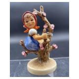 HUMMEL, APPLE TREE GIRL, 4 1/4 IN, GOEBEL MARK