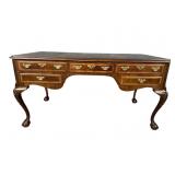 HENRIDON MAHOGANY LEATHER TOP CHIPPENDALE DESK