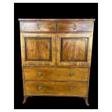 18TH CENTURY MAHOGANY LINEN PRESS CHEST