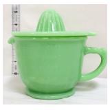 Jadeite juicer w/ reamer