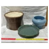 POTTERY PLANTER, PIE, VASE