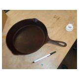 11" WAGNER CAST IRON SKILLET #9