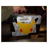 POKEMON LUNCHBOX WITH CARDS