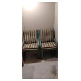 2 Metal Patio Chairs with Cushions