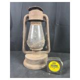 Majestic No 475 oil lantern