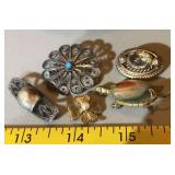 Lot of Vintage Brooches