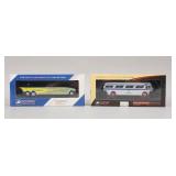 Lot of 2 Iconic Replicas 1/87 Scale Bus Models