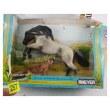 BREYER HORSE