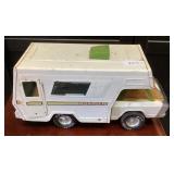 Vintage Roamer Metal Camper