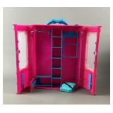 Doll Gym Room/Locker Room Play Set