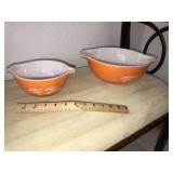 (2) Vintage Pyrex Batter Mix Bowls