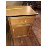 Cabinet W/ Drawer