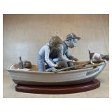 Lladro #5215 FISHING WITH GRAMPS in Original Box.