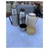 (3) Thermos