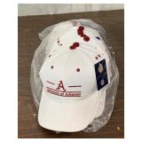 (12) University of Arkansas Hats w/tags (stock pic