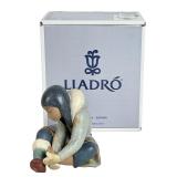 Lladro "Eskimo Girl With Cold Feet" Figurine