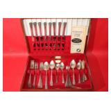 45pc Oneida Tuder Plate Silverware set - Vintage