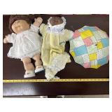 (2) Cabbage patch dolls and mobile