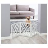 Adjustable Wood Lattice Criss Cross Pet Gate