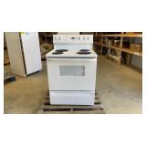 Moffat 30-In Electric Range / Stove