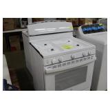 GE 30" Gas Range Oven: Very Small Scuff & Dent Le