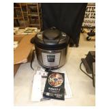 NEW INSTANT POT PRESSURE COOKER