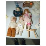 4 DOLLS WITH BOXES