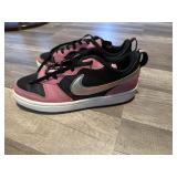 Nike Sneakers Size 5Y