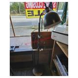 Floor lamp, adjustable height