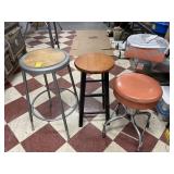 3 STOOLS