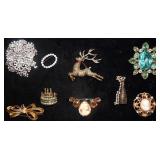 Vtg Elegant Crystal Brooches, Daus & More