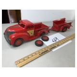 Marx pick up truck and trailer. See all pictures.