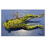 Pflueger Meadow Frog Cork Body Bass Lure Circa 189