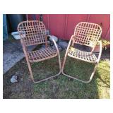 V. cool, rustic metal patio chairs 19" w