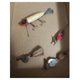 Assorted fishing lures (4)