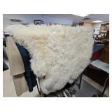 Golden Fleece 100% natural sheepskin rug...