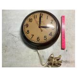 Vintage GE school house clock (Works)