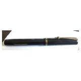 Sheaffers Black Lifetime Nib 5 1/4" crack/scratch