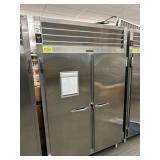 TRAULSEN 2 SOLID DOOR SS REFRIGERATOR