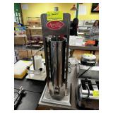 AVANTCO SAUSAGE PRESS