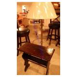 LAMP & TABLE