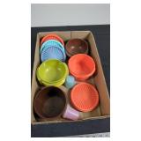 TUPPERWARE LOT