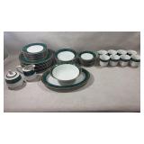 43 piece RETRONEU fine china jade garland 3020